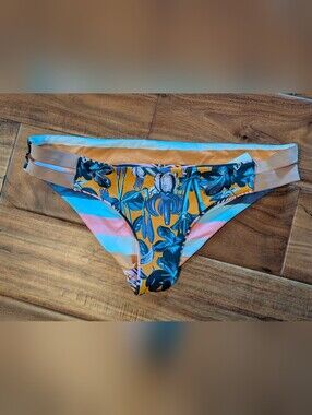 NWT Maaji Floral Stripe Bikini Bottom Reversible